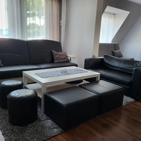 Olaf Apartamento *